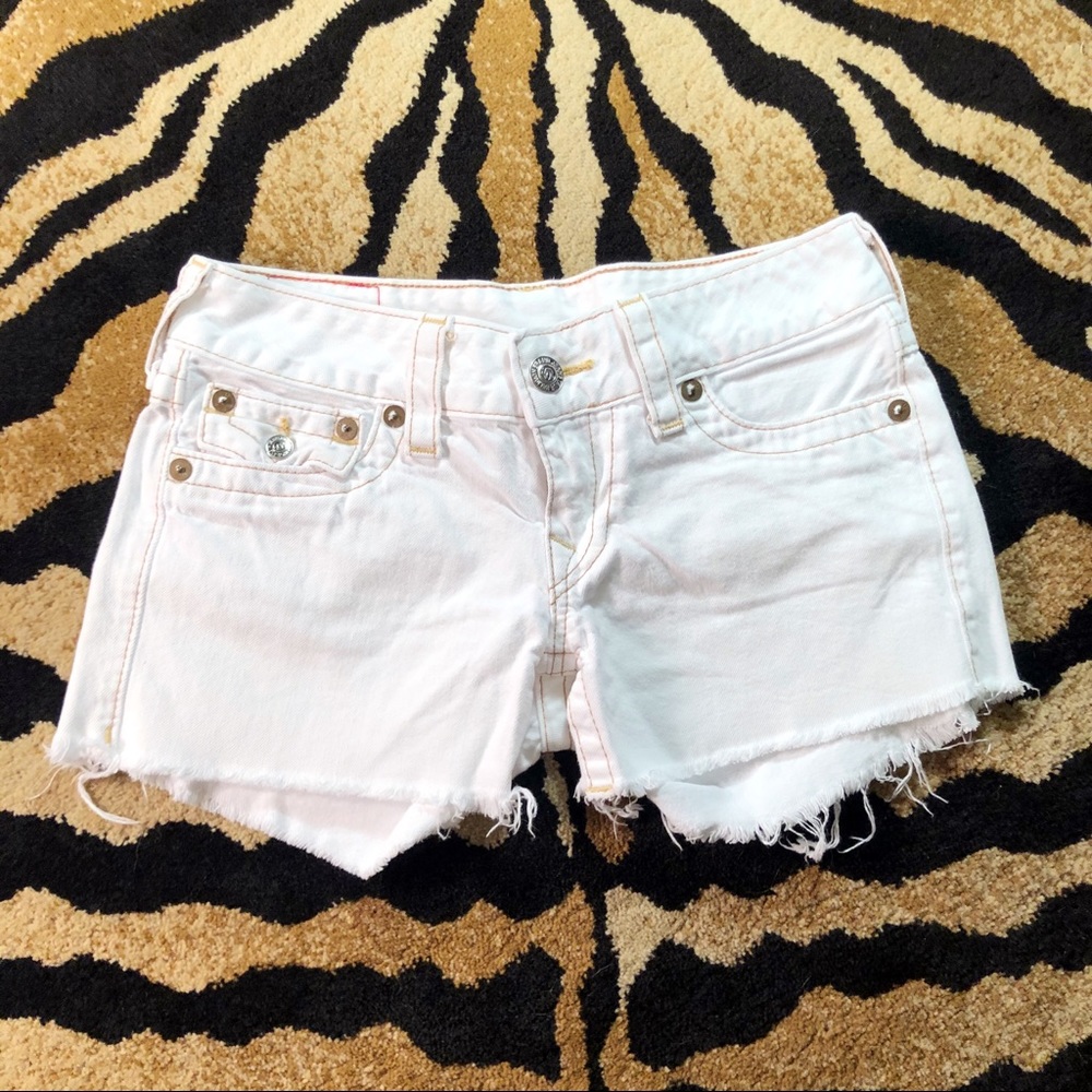 True Religion Keira Cutoff White Denim Shorts - Picture 2 of 8